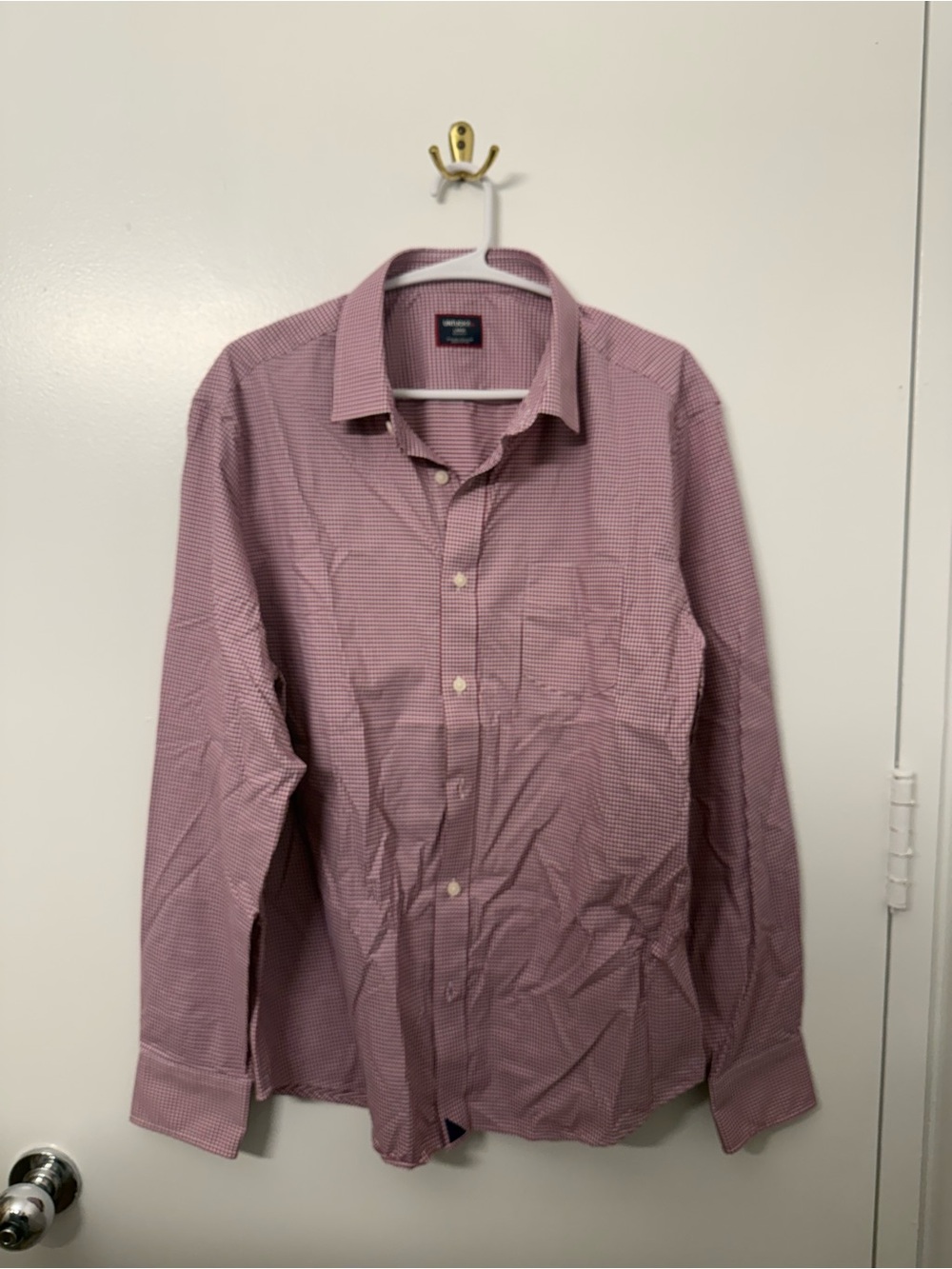 UNTUCKit performance shirt with pocket